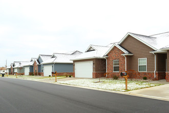 The Woodlands in Flint, MI - Foto de edificio - Building Photo