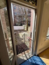 4 Milford St, Unit M-02 in Boston, MA - Foto de edificio - Building Photo