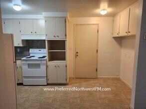 892 Cornwall Ave in Eugene, OR - Building Photo - Building Photo