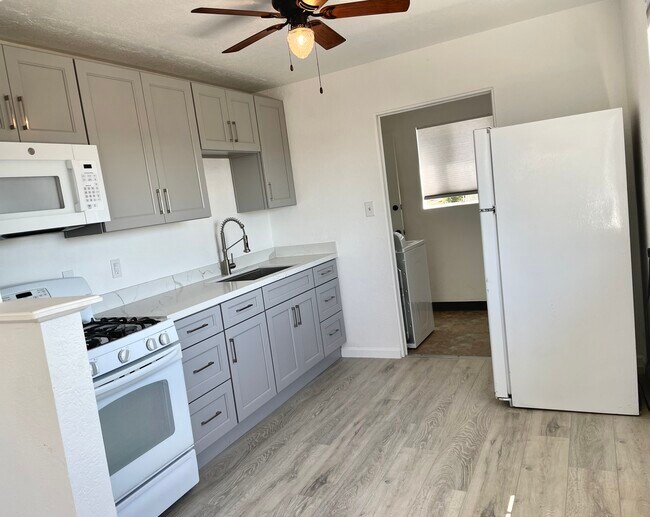 1944 Placer Dr in San Leandro, CA - Building Photo - Building Photo