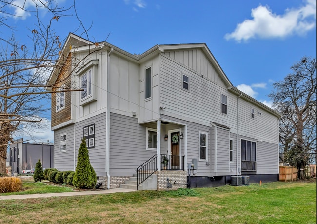 1807 14th Ave N in Nashville, TN - Building Photo - Building Photo