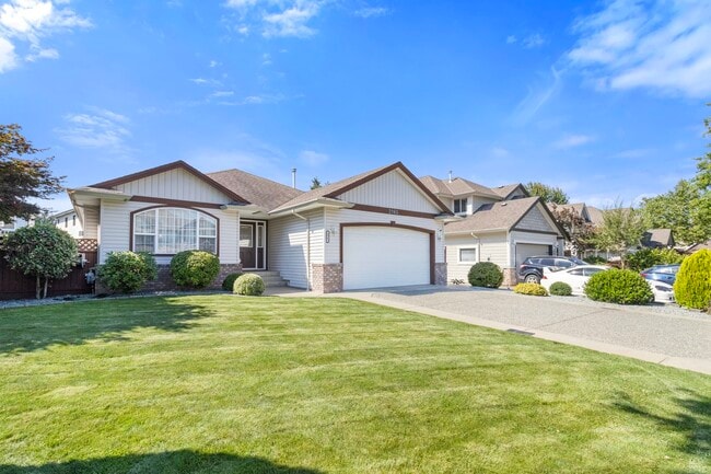 property at 2965 Whistle Dr