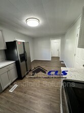 1404 S 11th St in Terre Haute, IN - Building Photo - Building Photo