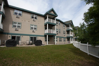 Regency Heights Apartments in Manchester, NH - Foto de edificio - Other