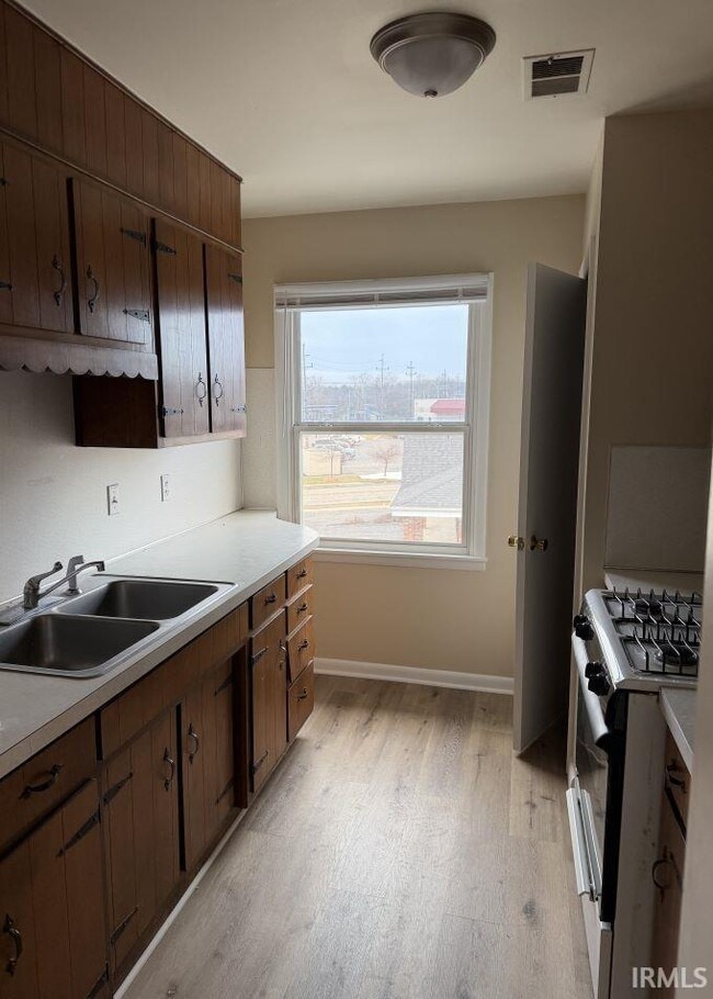 223 E Winslow Rd in Bloomington, IN - Building Photo - Building Photo