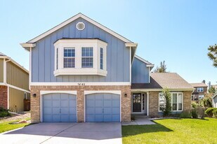 7442 Berkeley Ct in Castle Pines, CO - Building Photo