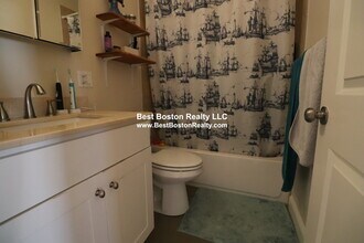 9 Marney St, Unit 3 in Cambridge, MA - Building Photo - Building Photo