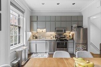 4 Cazenove St, Unit 1 in Boston, MA - Building Photo - Building Photo