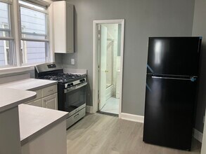 593 Avenue A in Bayonne, NJ - Building Photo - Building Photo