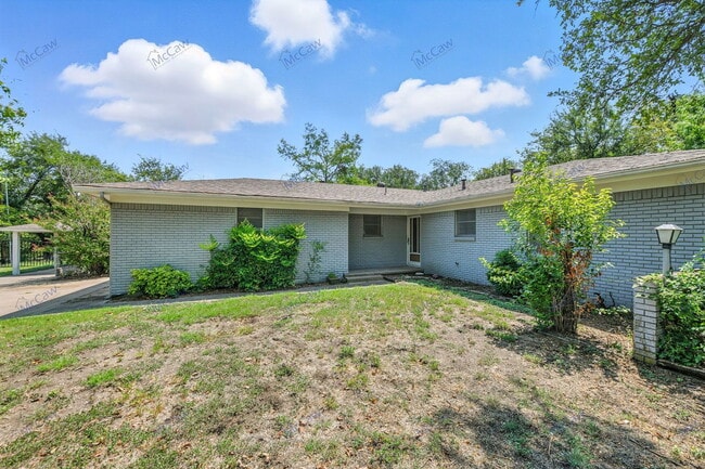 223 Annetta Rd in Willow Park, TX - Building Photo - Building Photo