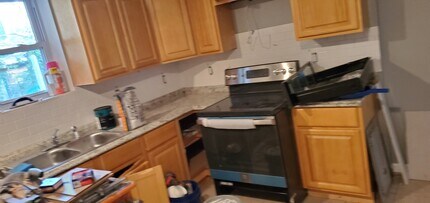 5424 Sharswood St in Philadelphia, PA - Building Photo - Building Photo