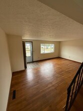 4568 Harbor Blvd in Columbus, OH - Building Photo - Building Photo