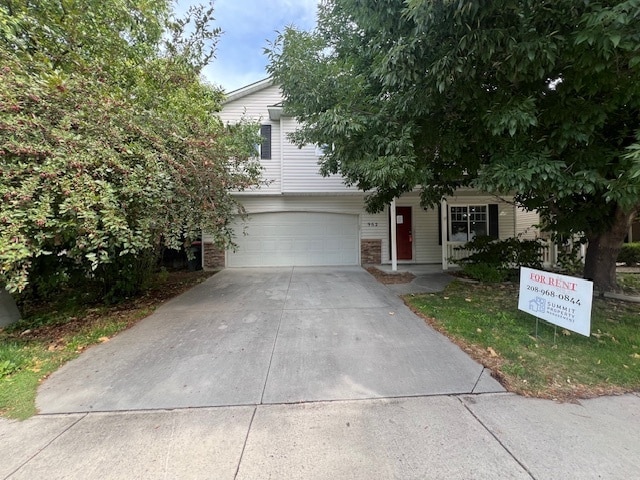 property at 962 N Gray Cloud Way
