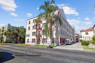459-465 S. New Hampshire Ave. in Los Angeles, CA - Foto de edificio - Building Photo