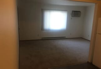 220 Valley Road in Fond du Lac, WI - Building Photo - Building Photo