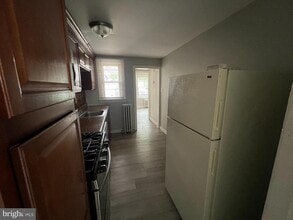 420 Cinnaminson Ave in Palmyra, NJ - Building Photo - Building Photo