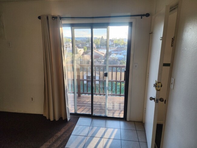9900 W 21st Ave, Unit 11 in Lakewood, CO - Building Photo - Building Photo