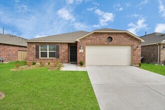21059 Wenze Ln in New Caney, TX - Building Photo - Building Photo