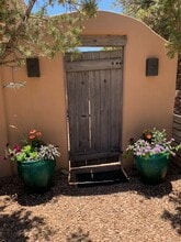 1005 Calle Dorthia in Santa Fe, NM - Building Photo - Building Photo