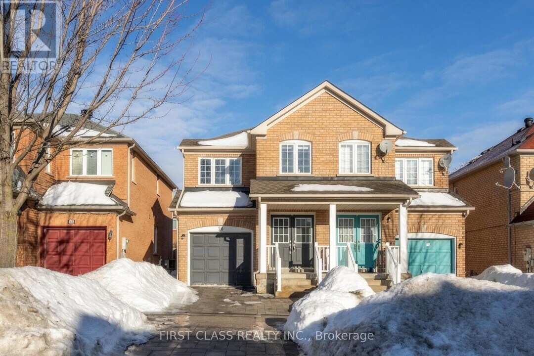 26 Tara Crescent in Markham, ON - Building Photo