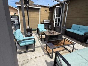 725 3rd Ave in Redwood City, CA - Building Photo - Building Photo