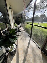 8025 SW 107th Ave in Miami, FL - Building Photo - Building Photo