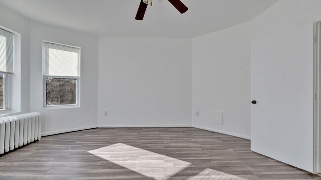 1528 E St SE in Washington, DC - Building Photo - Building Photo