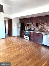 746 South St in Philadelphia, PA - Foto de edificio - Building Photo