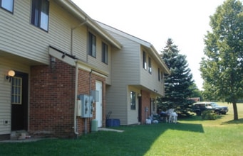 Hawthorne in Plymouth, WI - Building Photo - Building Photo