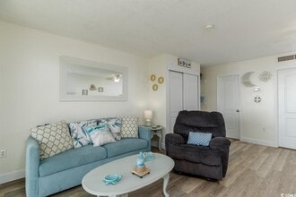 201 75th Ave N in Myrtle Beach, SC - Building Photo - Building Photo
