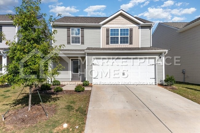 property at 3051 Cres Lk Ln