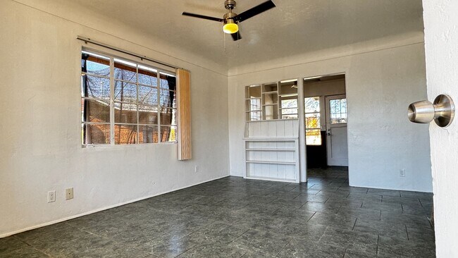 4225 E Bellevue St in Tucson, AZ - Building Photo - Building Photo