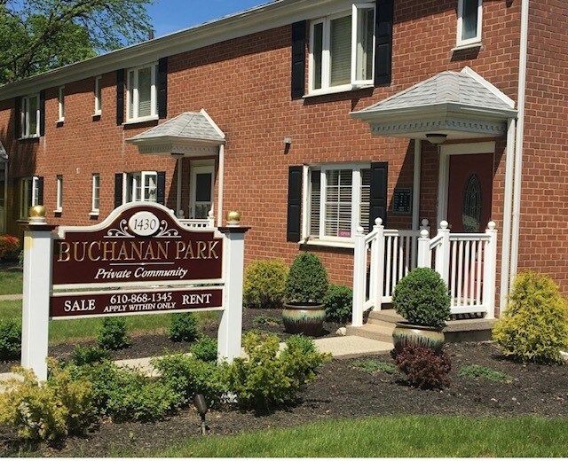 1544 Catasauqua Rd, Unit A1 in Bethlehem, PA - Building Photo