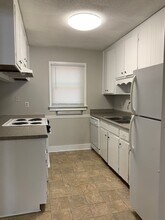 118 Chatham Woods Dr-Unit -122 in Cary, NC - Building Photo - Building Photo