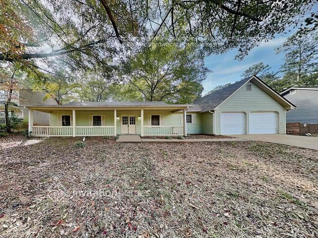 property at 2634 Laurel Woods Ln SE