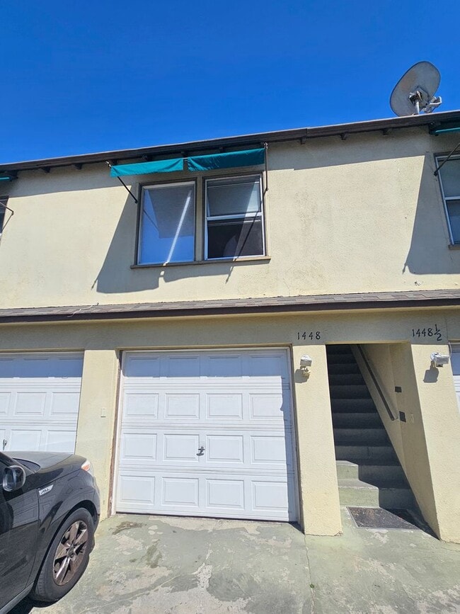 1448 S Dunsmuir Ave in Los Angeles, CA - Building Photo - Building Photo