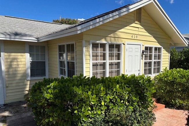 419 43rd St in West Palm Beach, FL - Building Photo - Building Photo