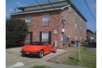 2325 Pasadena Ave in Metairie, LA - Building Photo - Building Photo