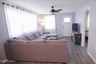 700 Anglesea Ave in Ocean Gate, NJ - Building Photo - Building Photo