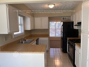 11060 Indian Village Dr in Alpharetta, GA - Foto de edificio - Building Photo