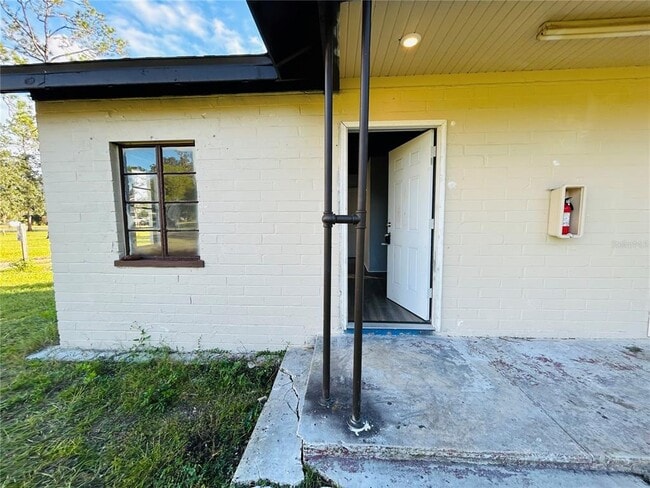 property at 8010 SE US Hwy 301
