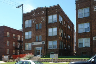 Angelo in Lincoln, NE - Building Photo - Building Photo