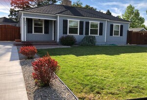 2353 Watt St in Reno, NV - Building Photo
