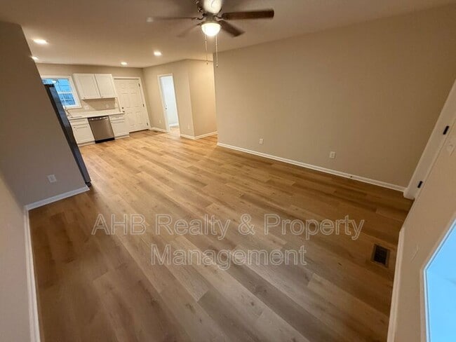 511 Maryland Ave in Burlington, NC - Building Photo - Building Photo