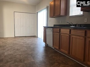 144 Fox Grove Cir in Columbia, SC - Building Photo - Building Photo