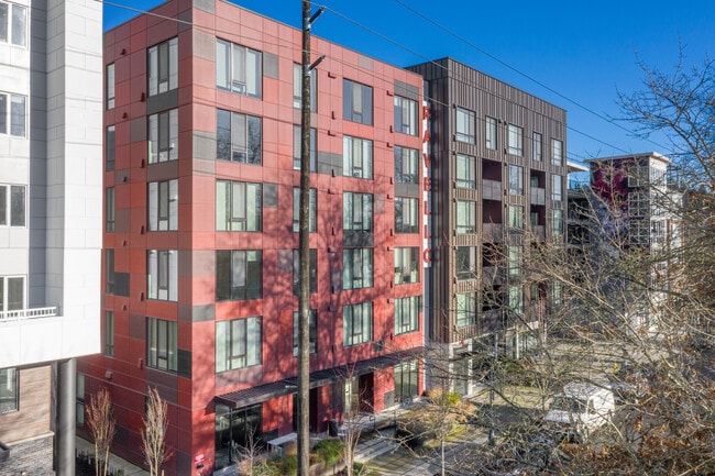 Ravello in Redmond, WA - Foto de edificio - Building Photo