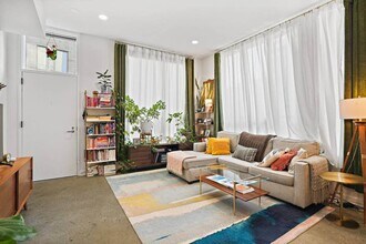 1414 Belmont St NW, Unit 101 in Washington, DC - Foto de edificio - Building Photo