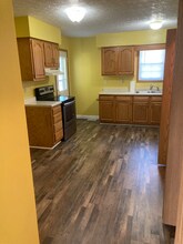 10 Amos Dr in Washington, IN - Building Photo - Building Photo