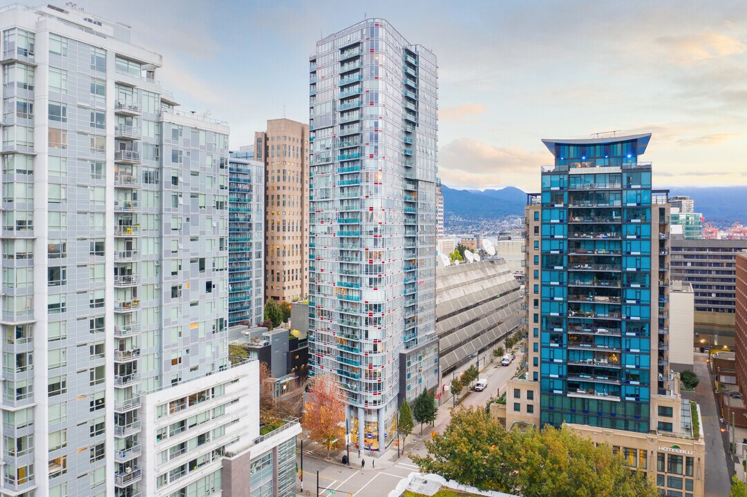 TV Tower 2 in Vancouver, BC - Building Photo