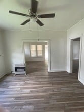 2333 Washington St W in Charleston, WV - Building Photo - Building Photo